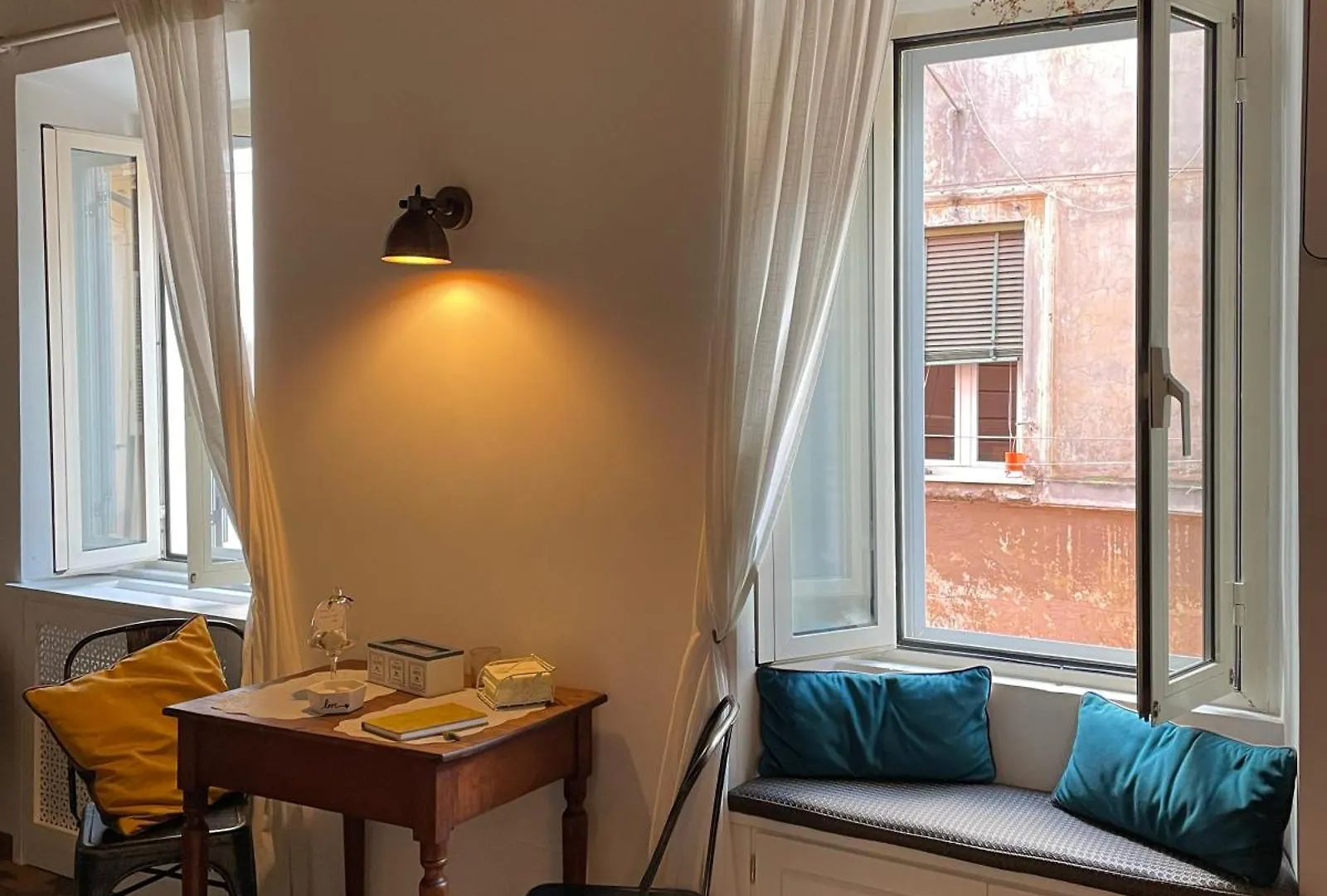 Apartment Suite La Chiostrina Al Cedro Rome Italy